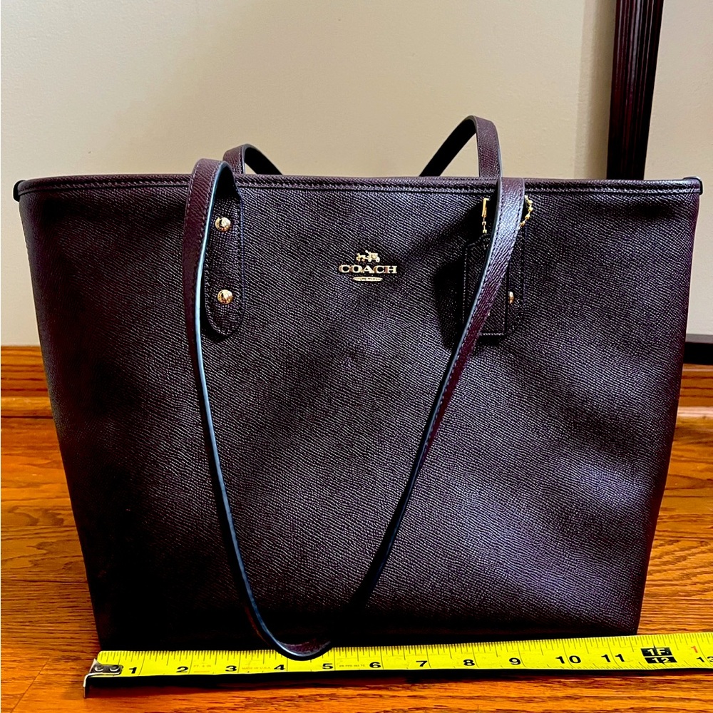 Coach Zip Top Tote/Purse